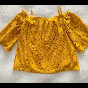 BCBG low shoulder blouse